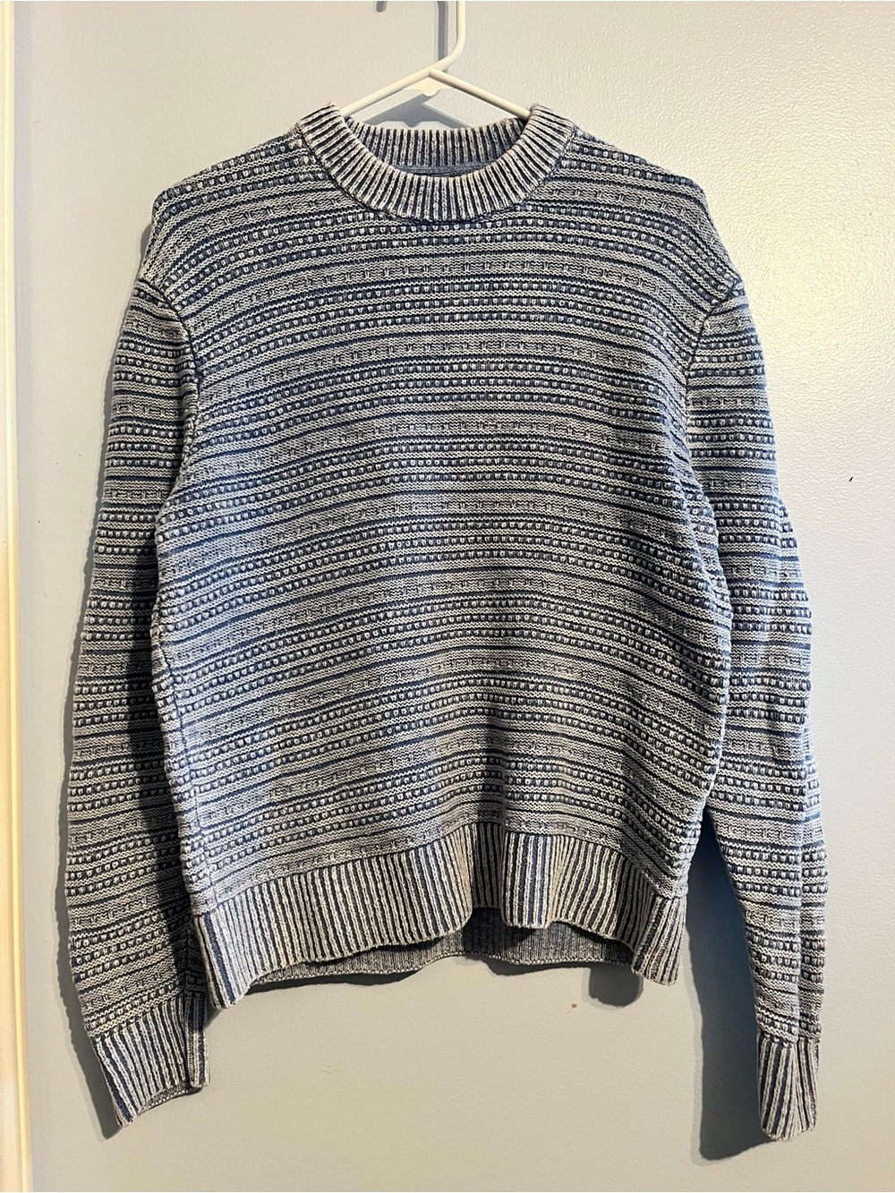 Abercrombie Baby Blue Patterned Sweater